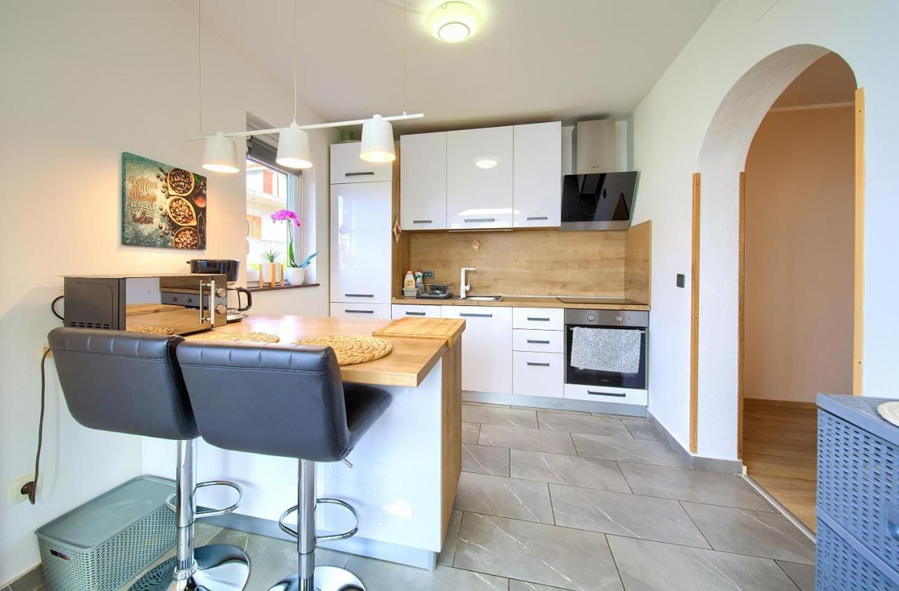 Appartment Mia Krk Town Exterior photo